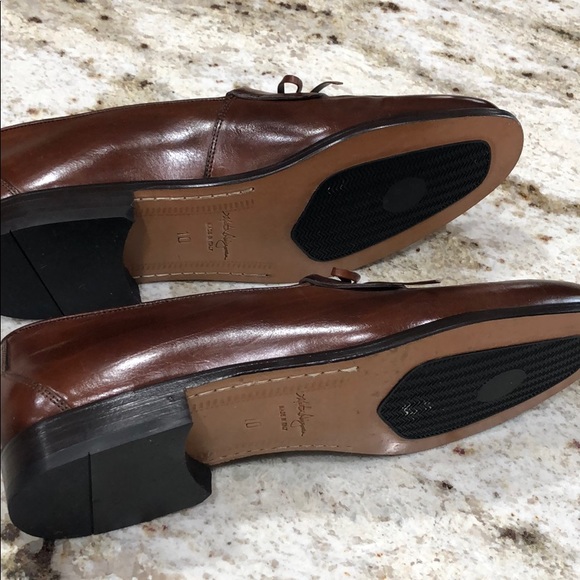 Shoes - Picture 4 of 5